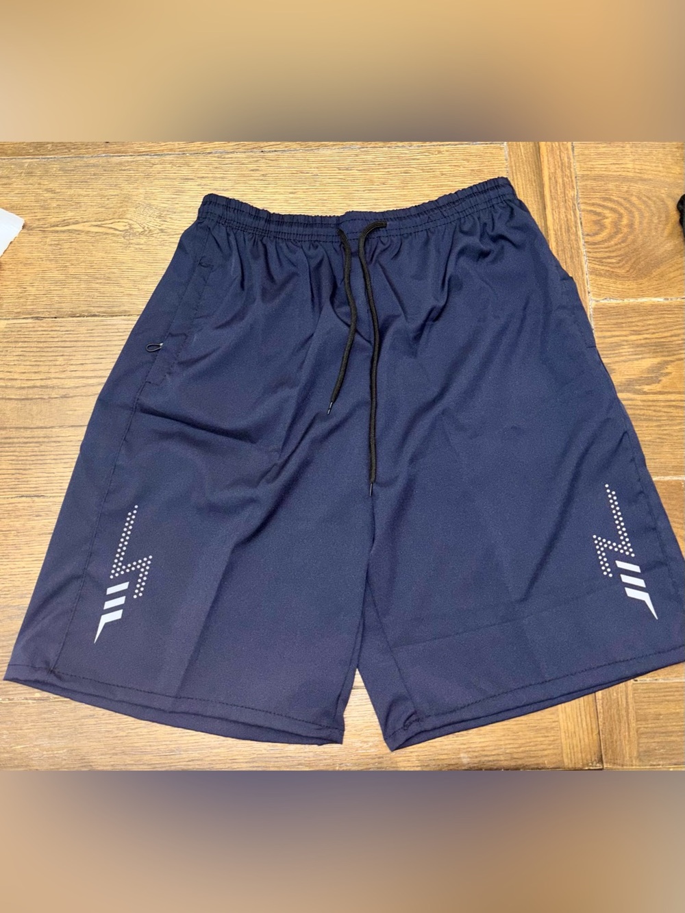 Men's Athletic Lightweight Shorts with Drawstring And Zippered Pockets